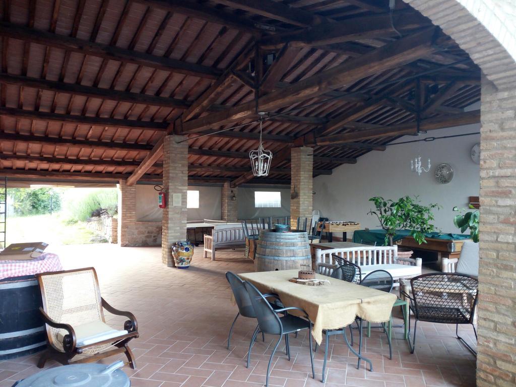 Podere Schioppello Casale Con Appartamenti Privati Cibottola Kültér fotó