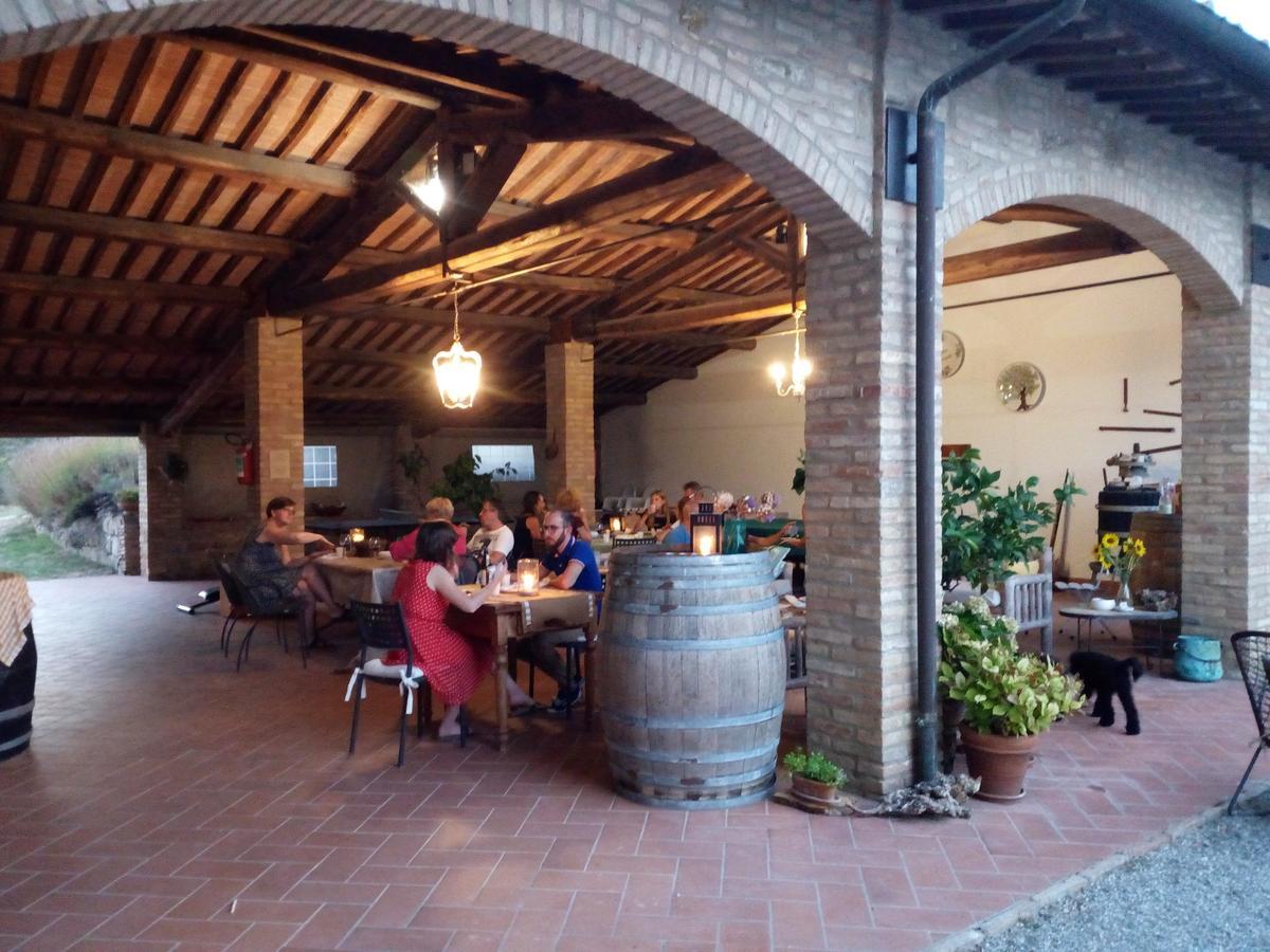 Podere Schioppello Casale Con Appartamenti Privati Cibottola Kültér fotó
